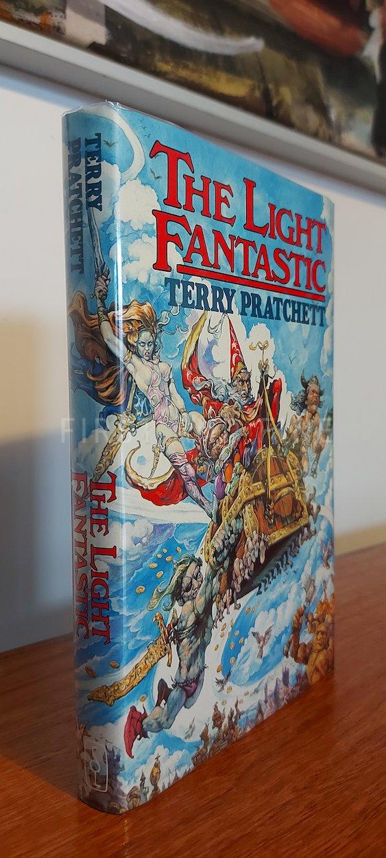 Pratchett, Terry (1986) 'The Light Fantastic', UK signed and inscribed first edition