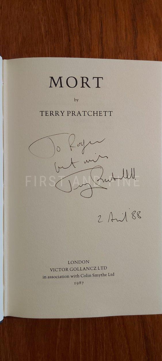Pratchett (1987) 'Mort', UK signed and inscribed first edition - Image 2