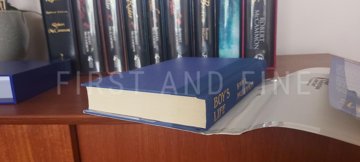 McCammon, Robert (1991) 'Boy's Life', US signed first edition - Image 9