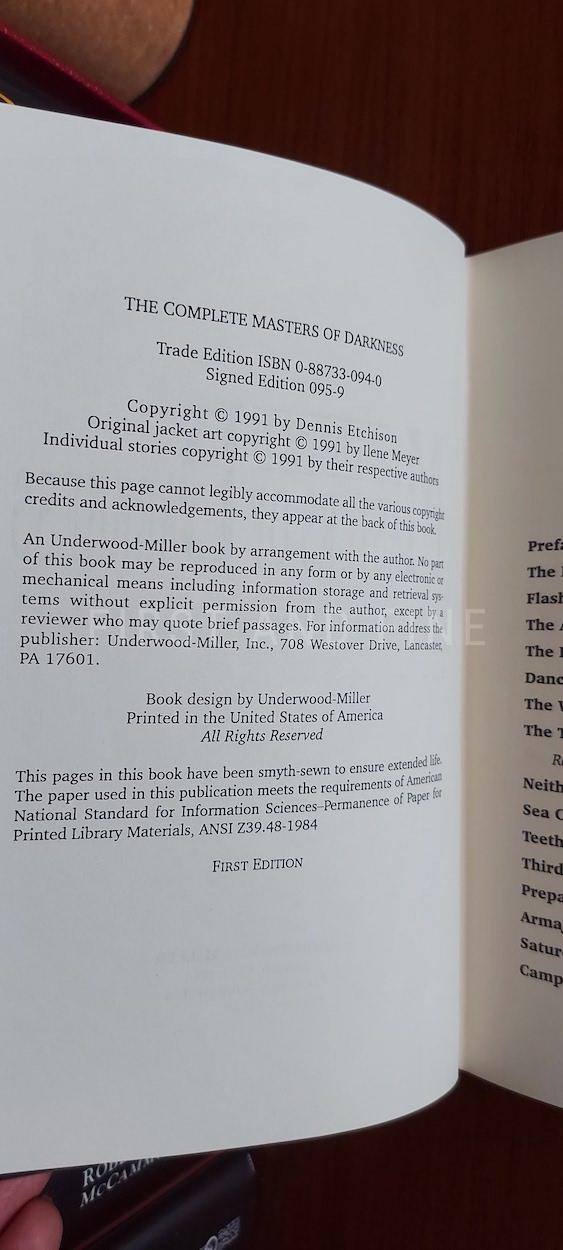 Etchison, Dennis (editor, 1991); King, Stephen et al. (author) 'The Complete Masters of Darkness', US signed limited edition - Image 11