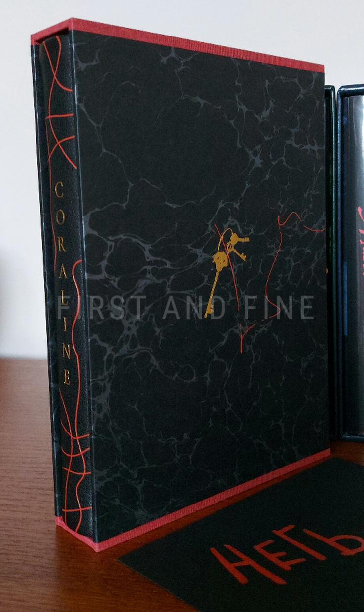 Gaiman, Neil (2023) 'Coraline', UK signed limited edition, published by Lyra's Books - Image 3