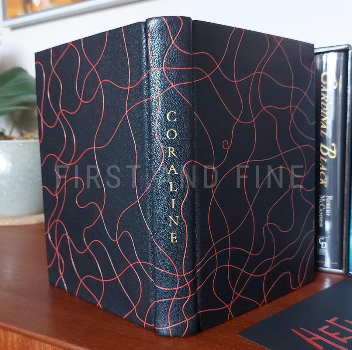 Gaiman, Neil (2023) 'Coraline', UK signed limited edition, published by Lyra's Books - Image 5