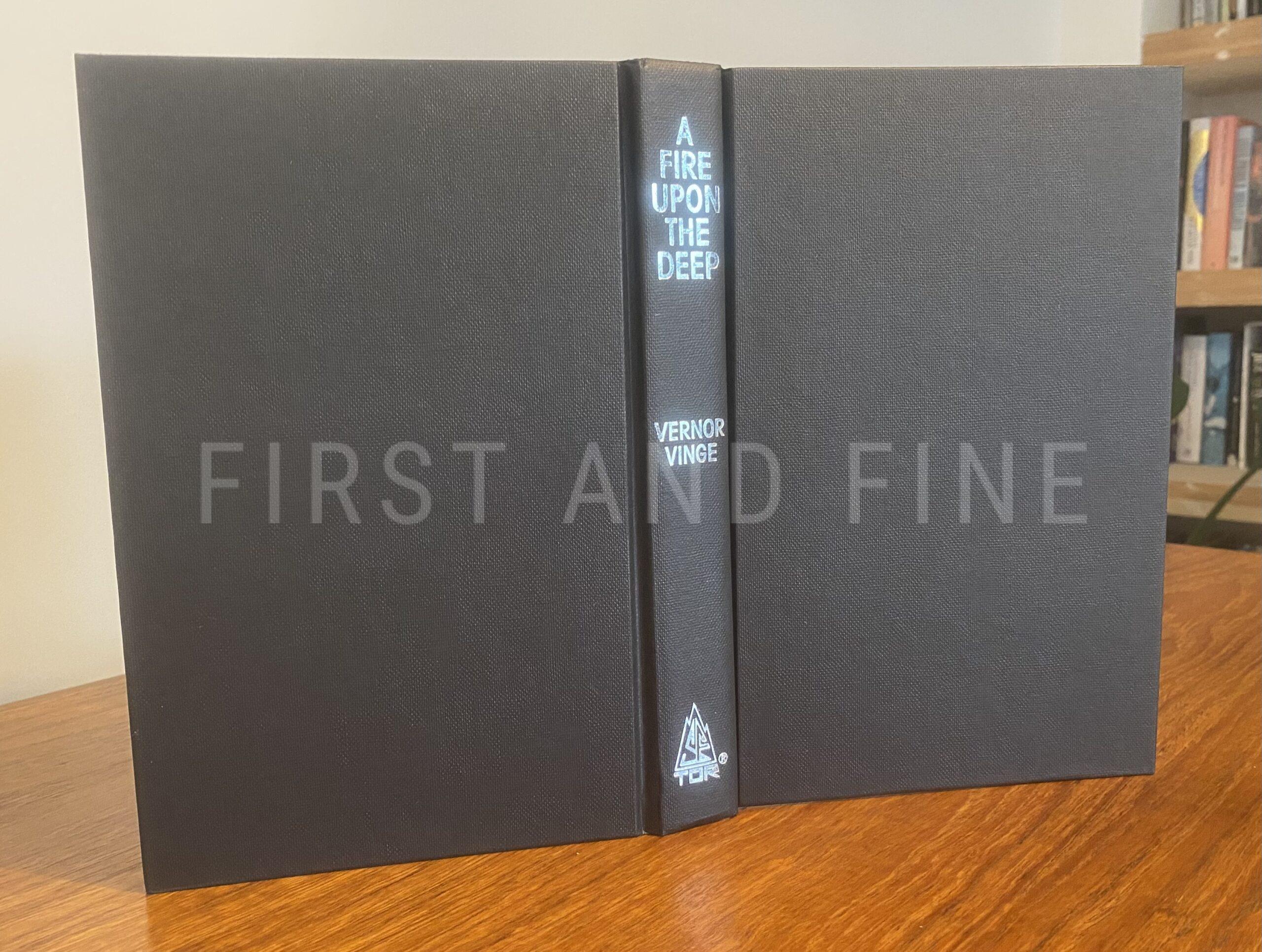 Vinge, Vernor (1992) 'A Fire Upon the Deep', US signed first edition - Image 4