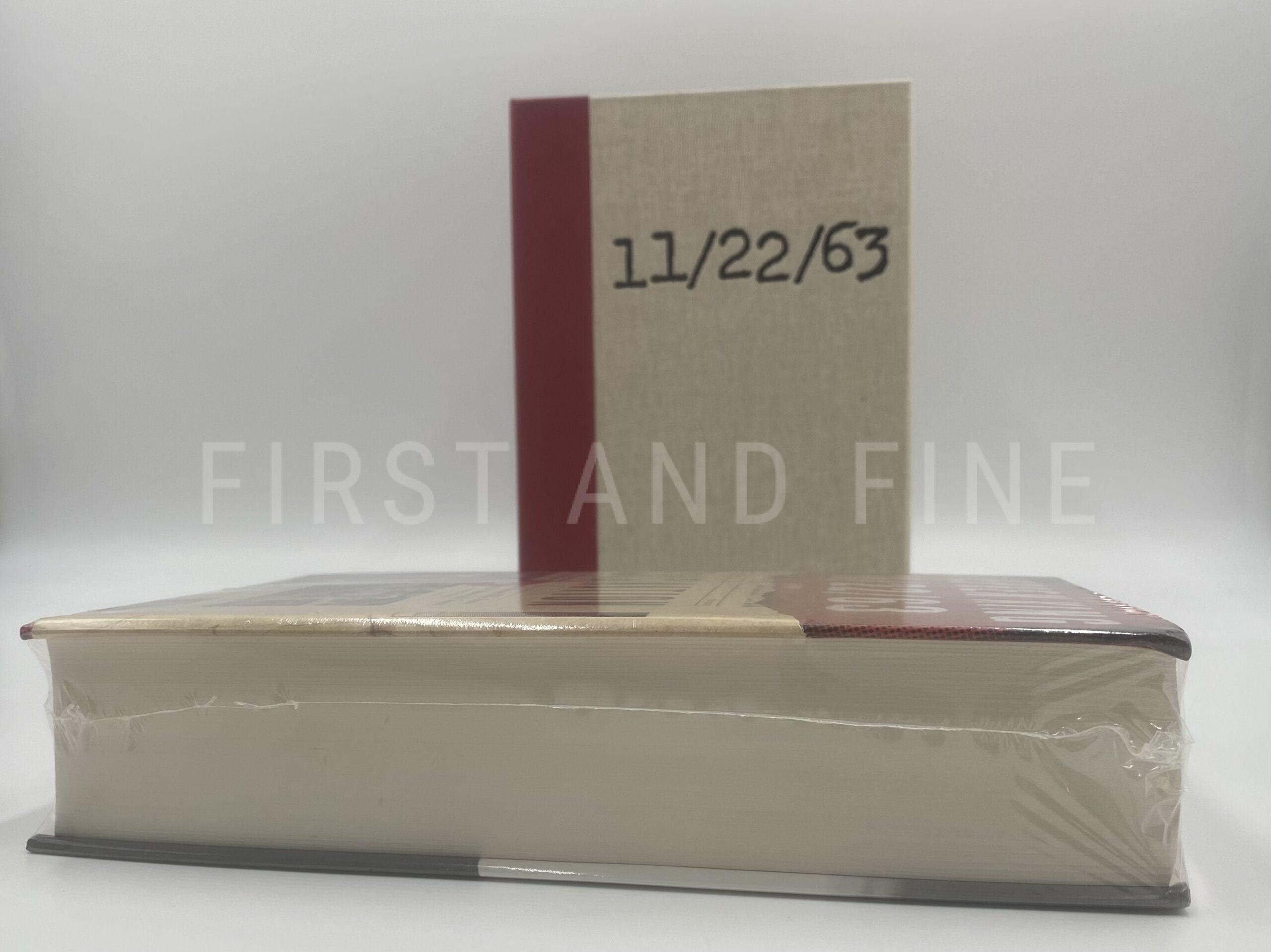 King, Stephen (2011) '11/22/63', US signed limited edition housed in a tray case. - Image 4