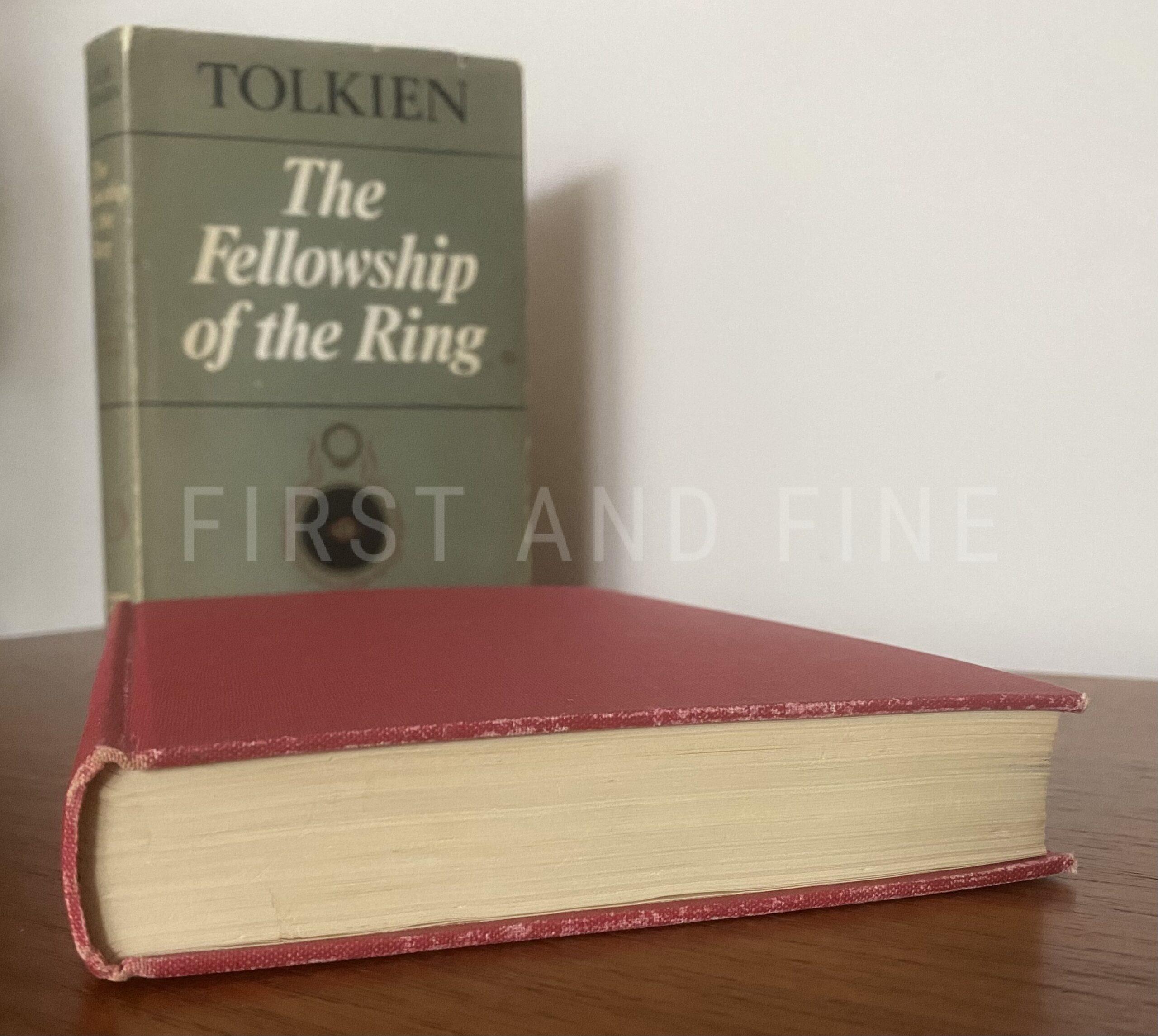 Tolkien, J.R.R. (1966) 'The Fellowship of the Ring', UK second edition - Image 8