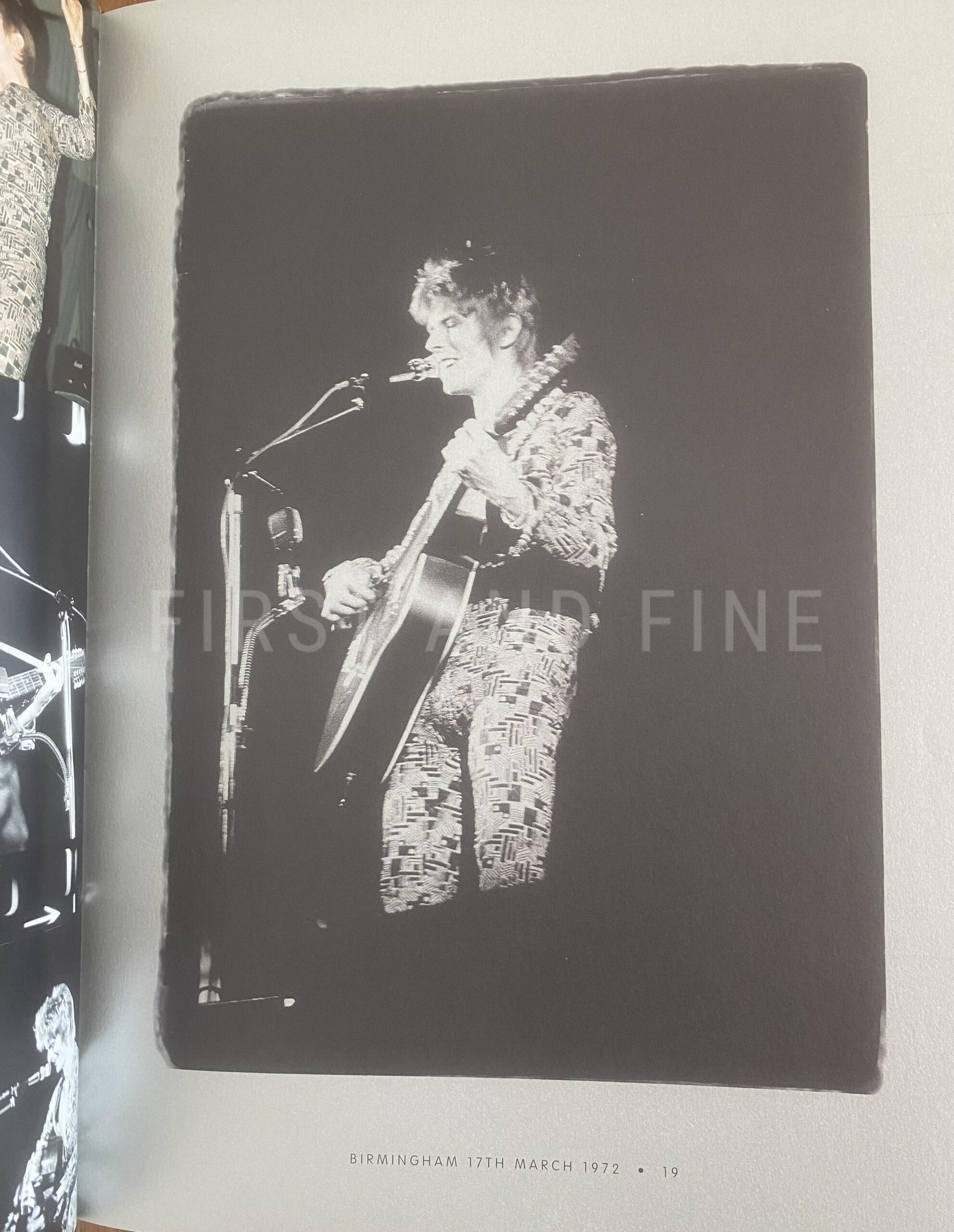 Bowie, Davie; Rock, Mick (2002) 'Moonage Daydream', UK signed limited editions published by Genesis Publications - Image 11