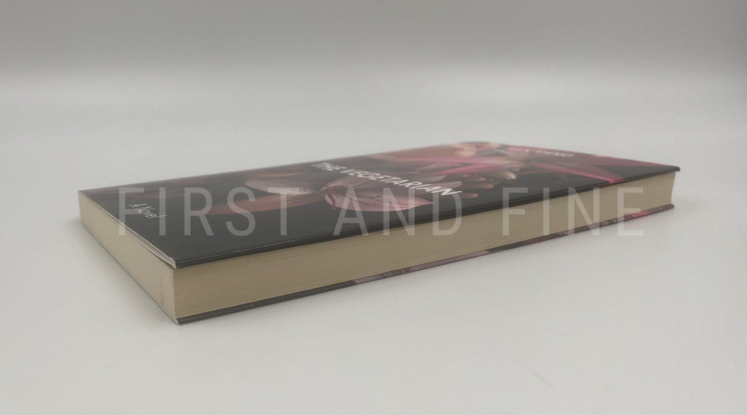 Han Kang (2015) 'The Vegetarian', UK double signed true first edition with provenance - Image 7