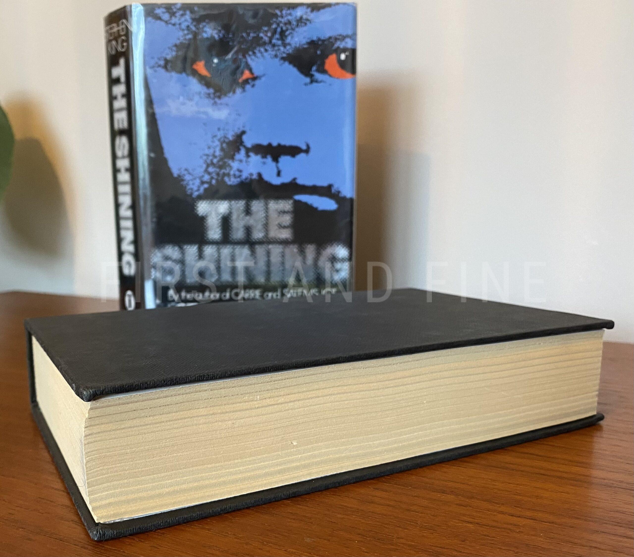 King, Stephen (1977) 'The Shining', UK signed and inscribed first edition - Image 6
