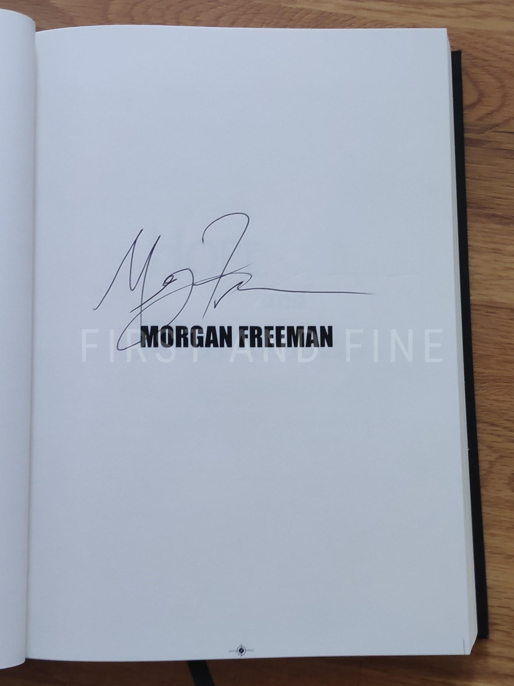 Blue, Tyson (editor) (2020) 'Hope and Miracles - Two Screenplays by Frank Darabont: The Shawshank Redemption and the Green Mile', US signed deluxe (lettered) limited edition, signed by Stephen King, Tom Hanks, Morgan Freeman and others - Image 5