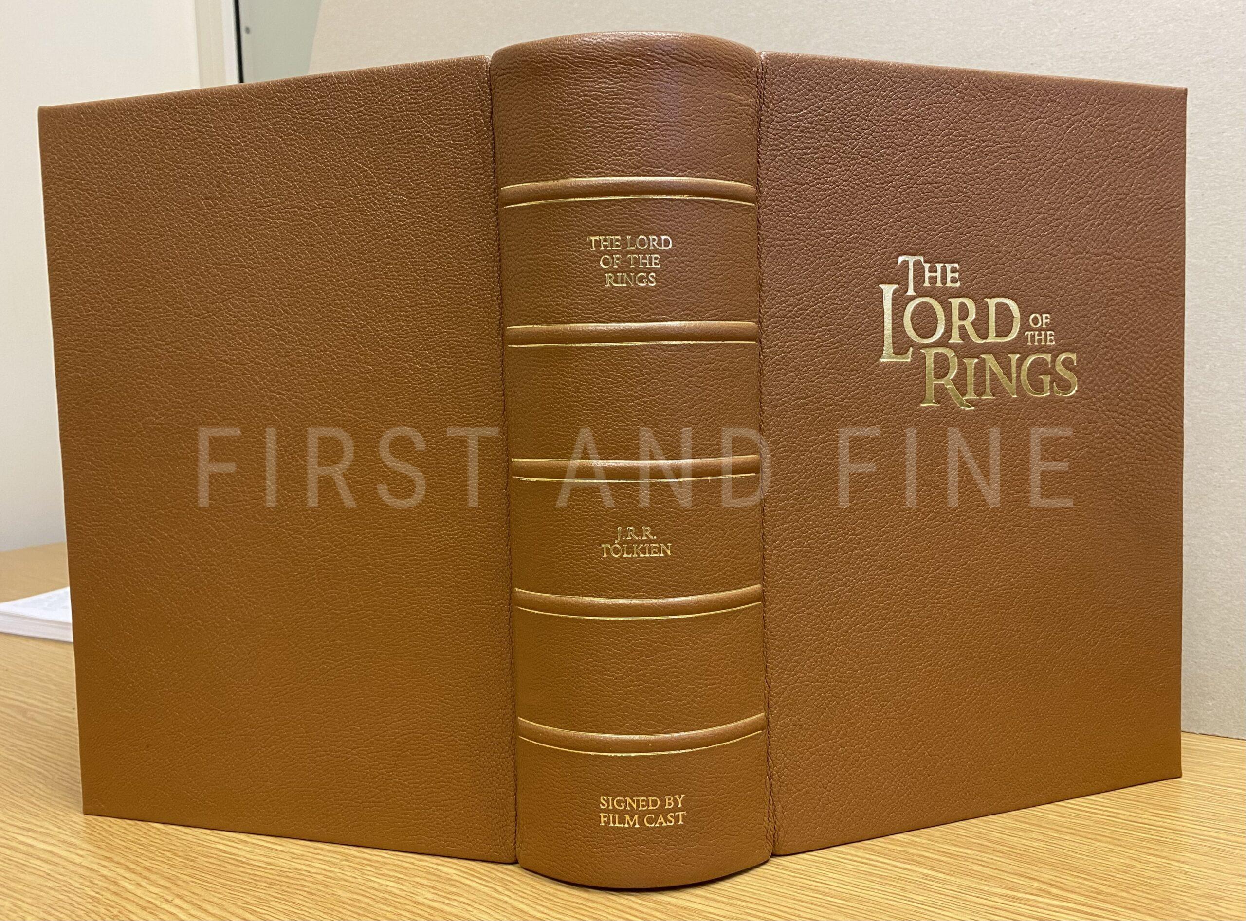 Tolkien, J.R.R. (1991) 'The Lord of the Rings', UK illustrated edition, association copy signed by the major film cast and production team with original drawing by Alan Lee - Image 12