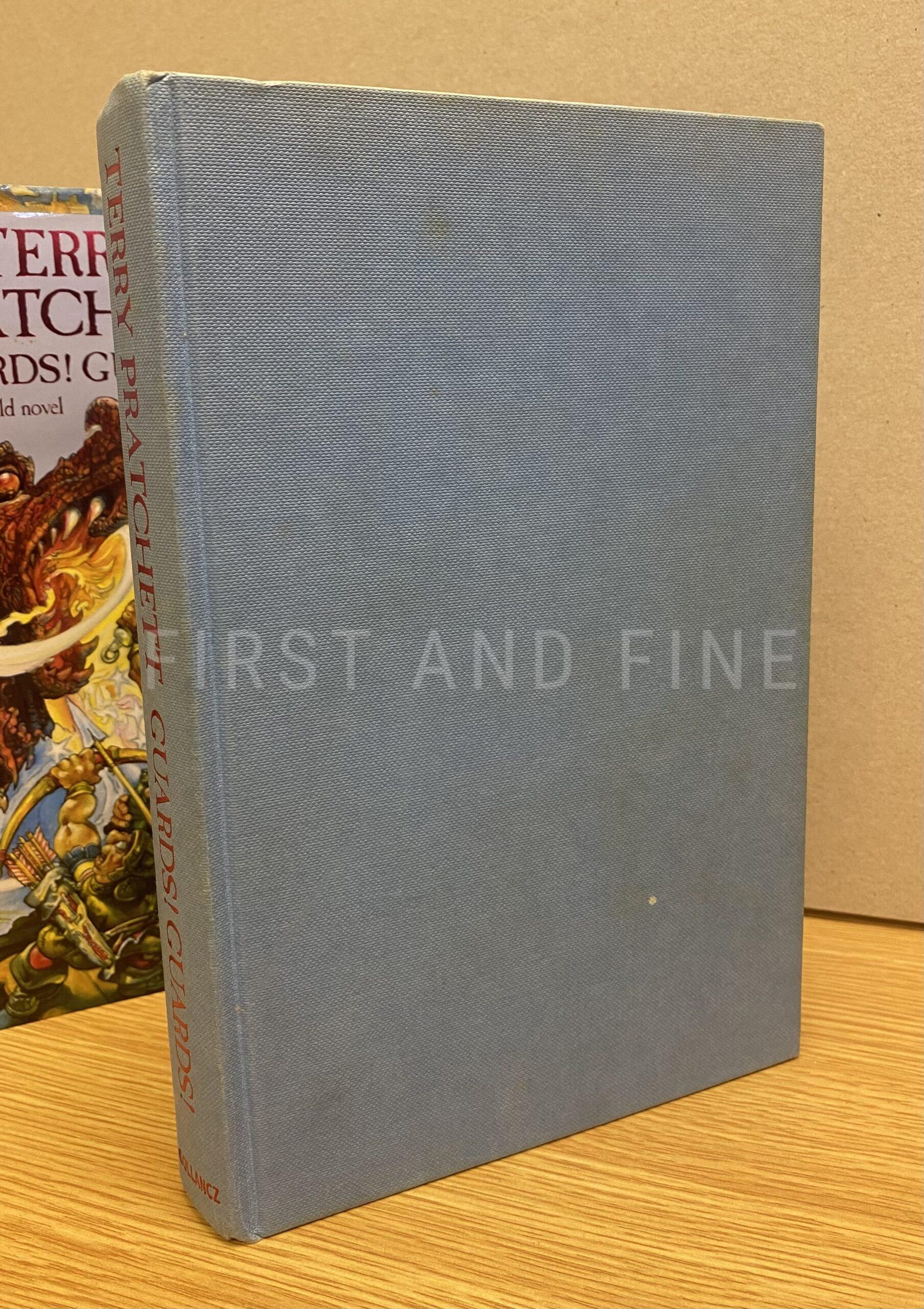 Pratchett, Terry (1989) 'Guards! Guards!', UK signed first edition - Image 5