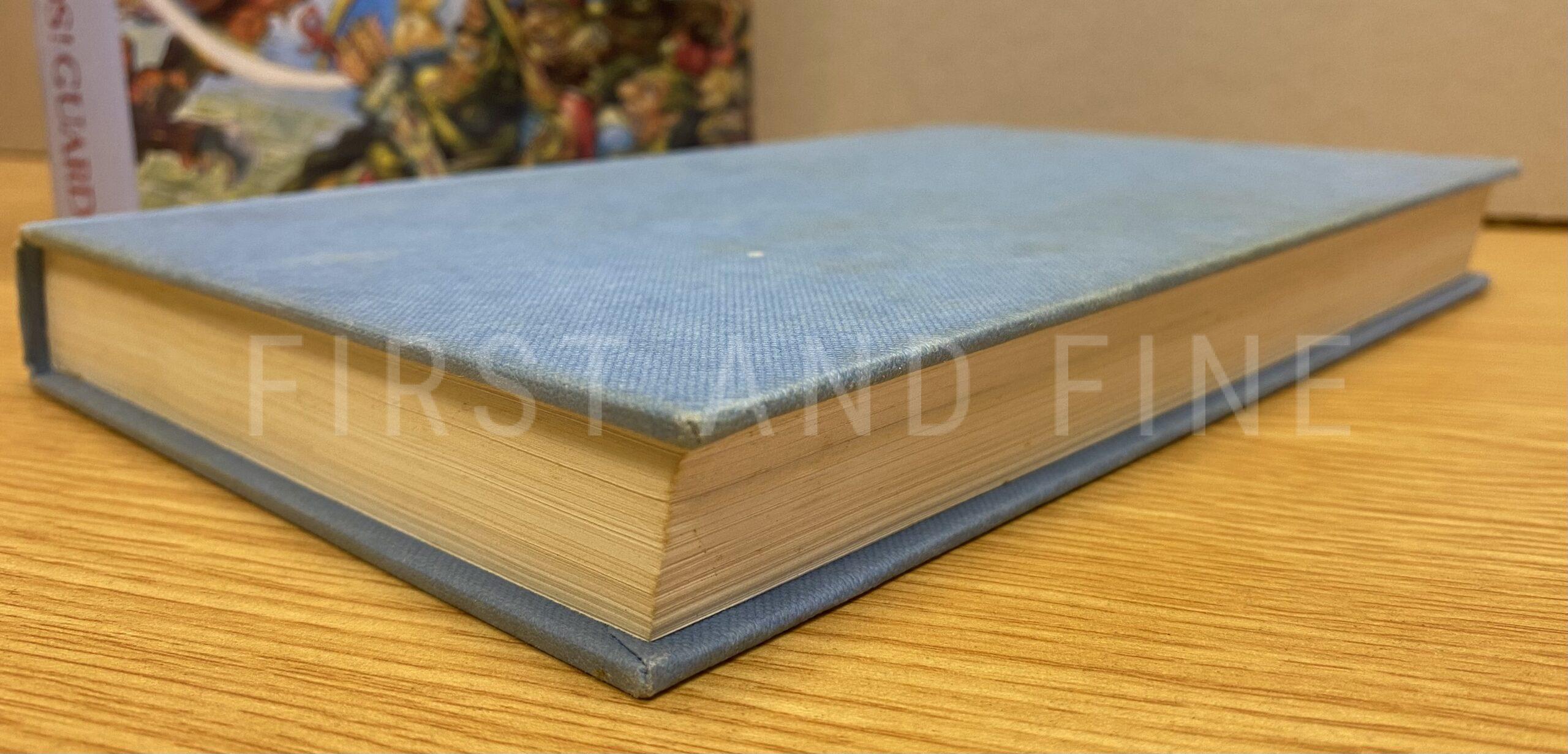 Pratchett, Terry (1989) 'Guards! Guards!', UK signed first edition - Image 7