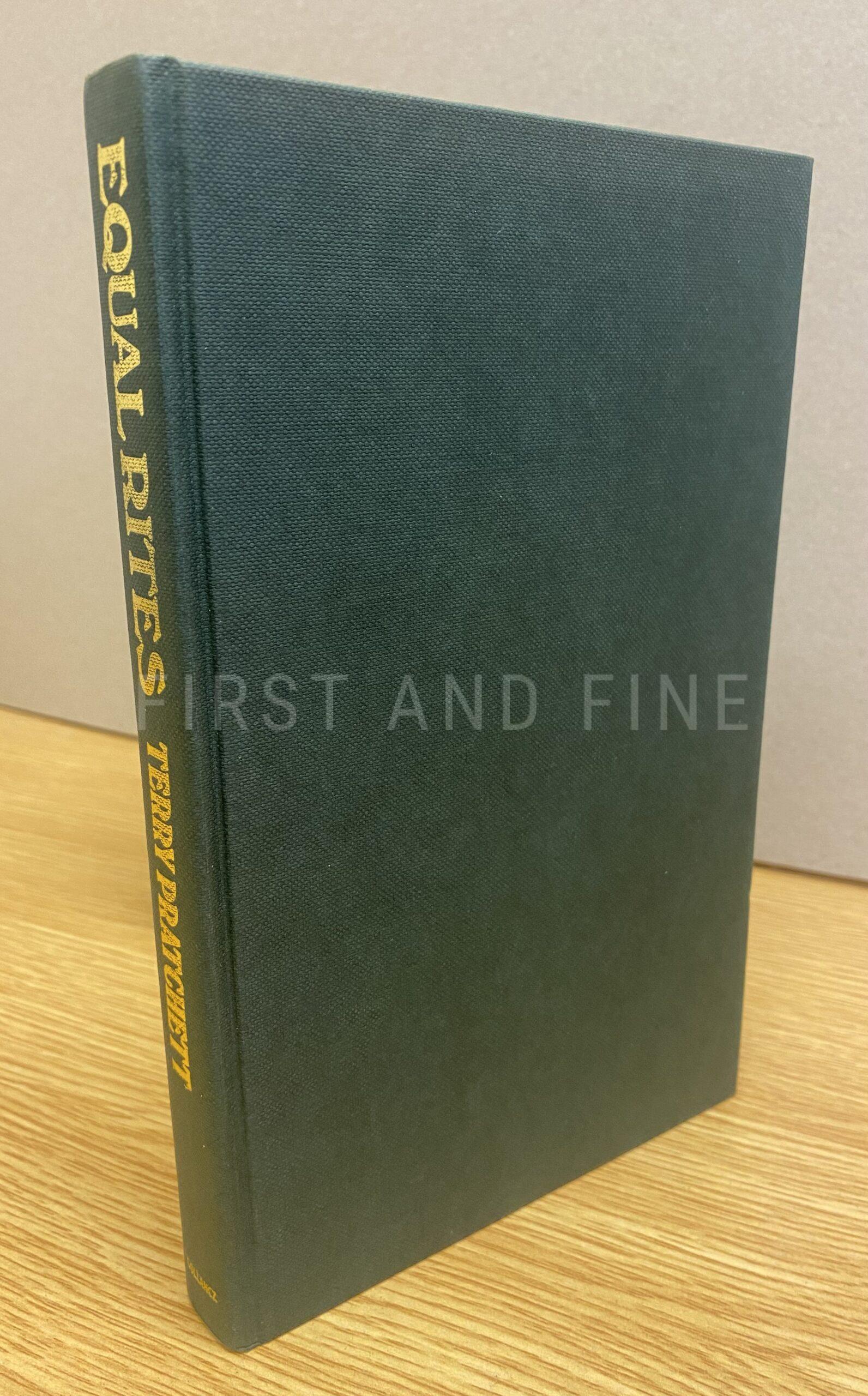 Pratchett, Terry (1987) 'Equal Rites', UK signed first edition - Image 5