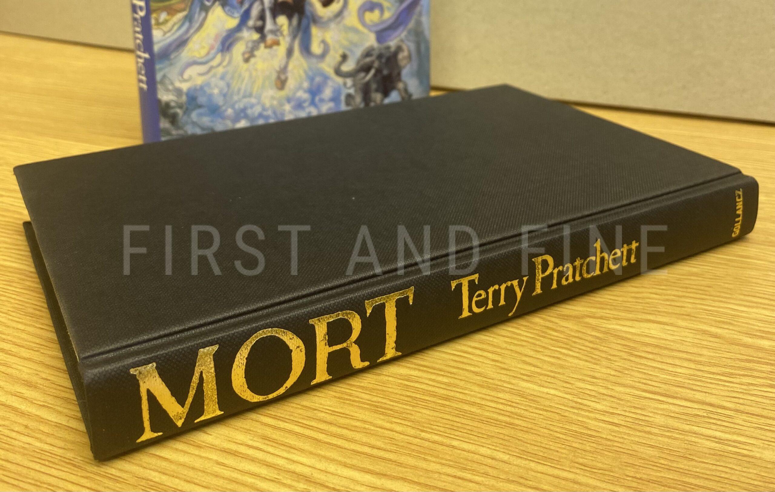 Pratchett, Terry (1987) 'Mort', UK signed first edition - Image 4